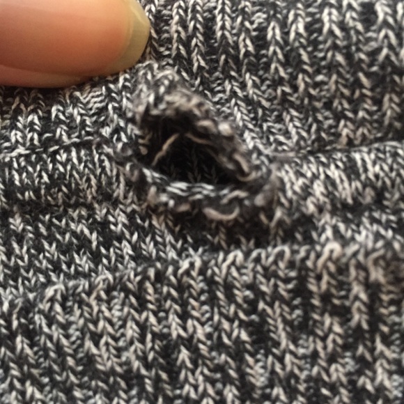 Cute pepper black grey long sleeve turtleneck - Picture 7 of 8